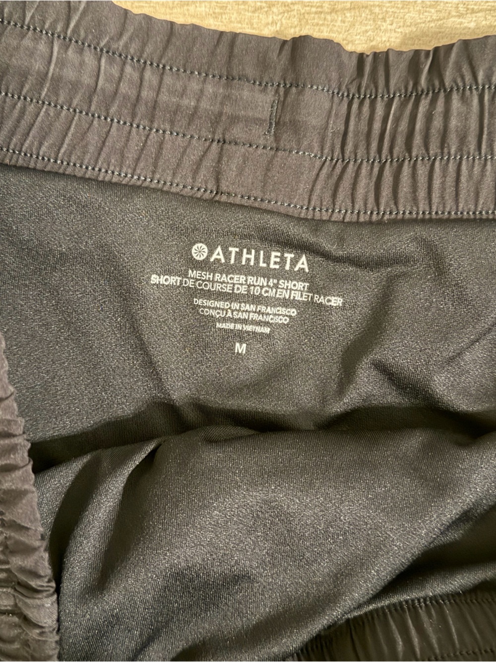Athleta Mesh Racer Run short-Medium black - Picture 2 of 4